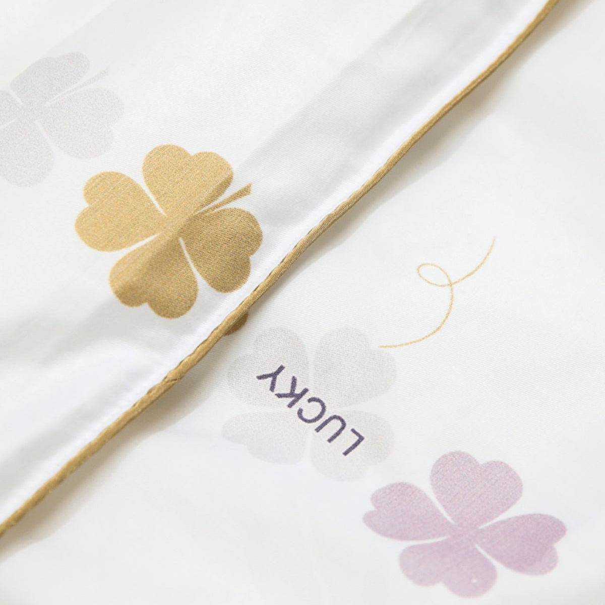 Premium Silk Filled Comforter Lightweight All Season Duvet