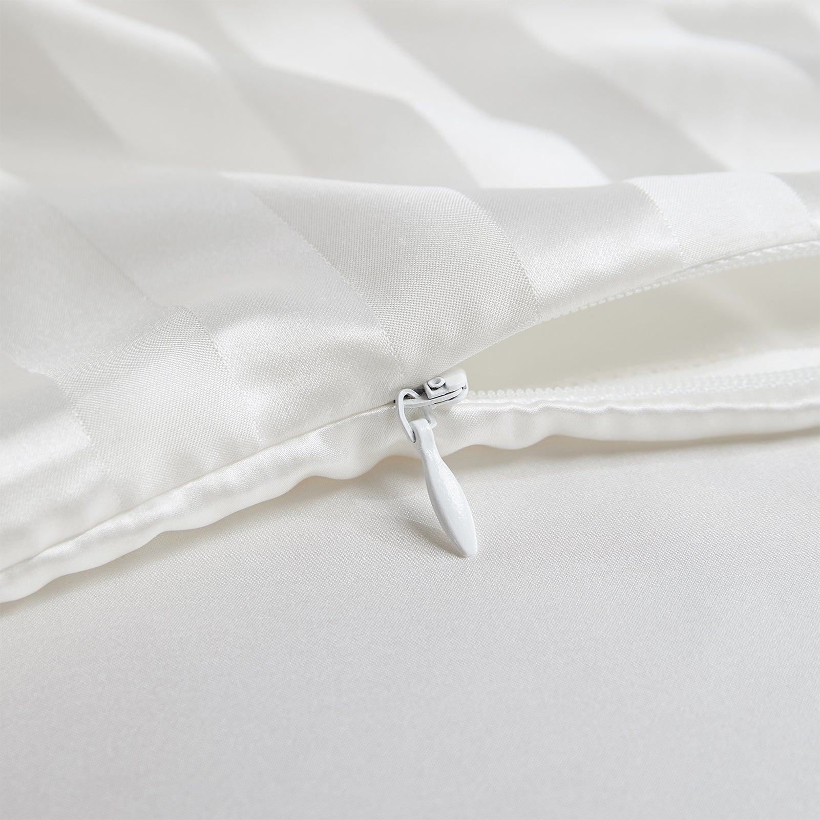 Striped Premium Silk Bedding Set