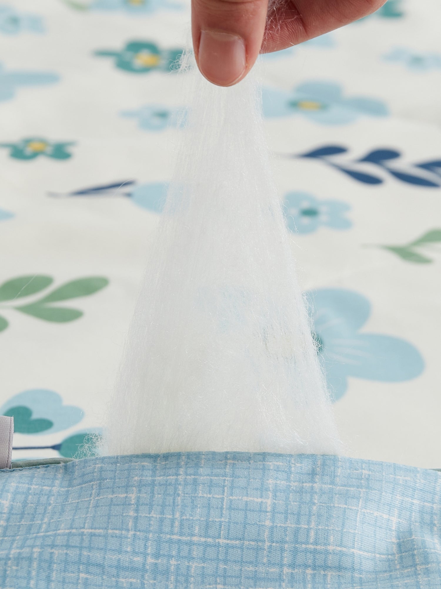 Summer Washable Silk Cooling Blanket with Flower Pattern