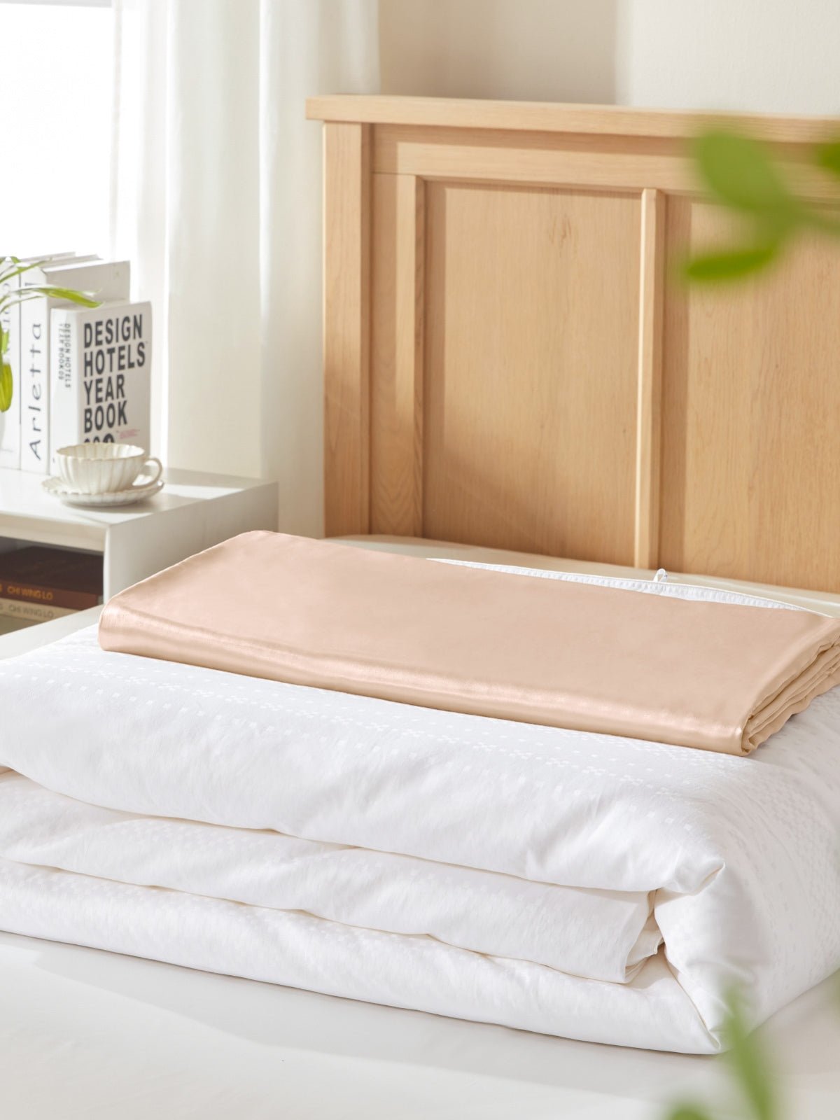 All Season Silk Comforter Set