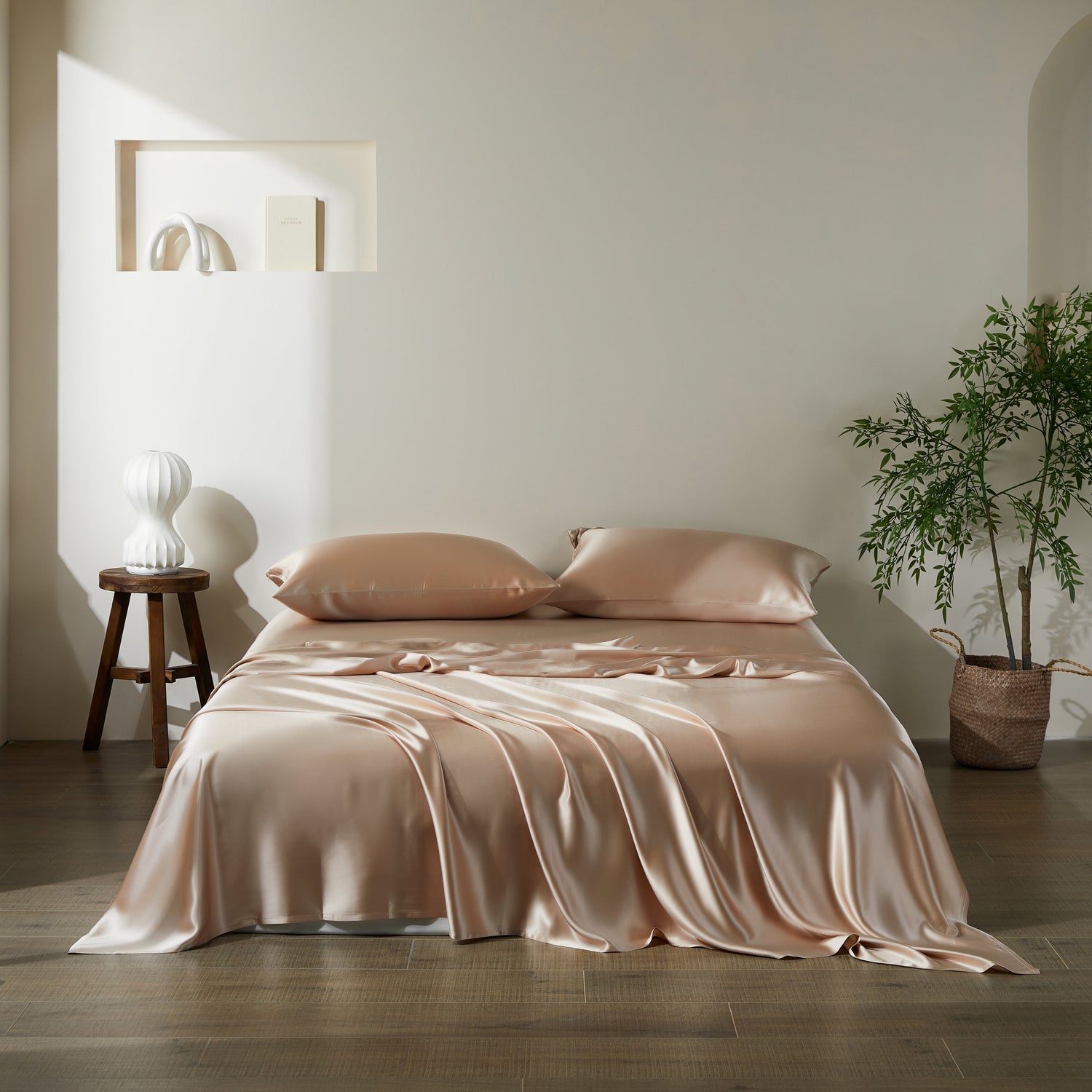 7 Disadvantages of Silk Bedding (And How THXSILK Solves Them)