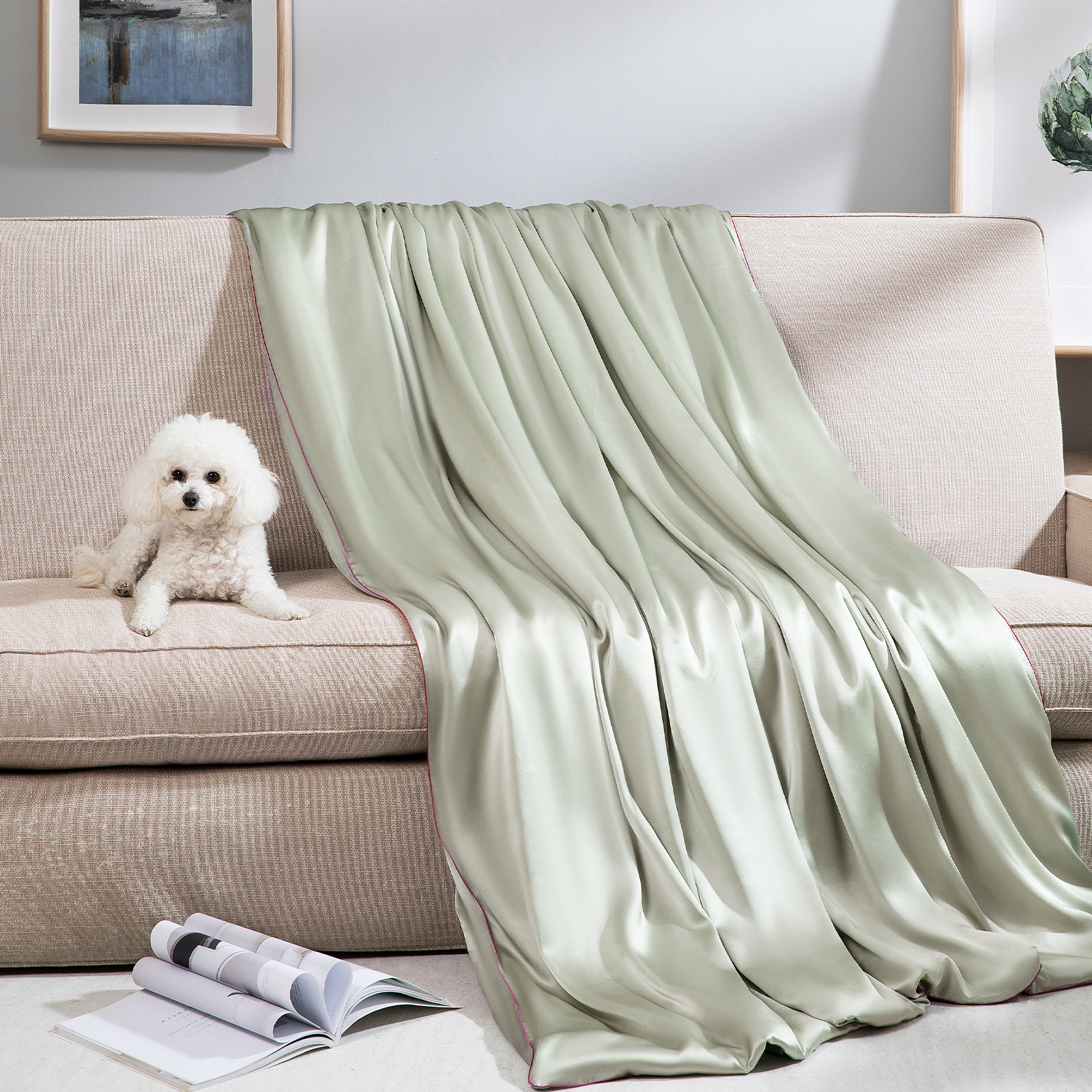 Silk Blanket vs Cotton Blanket: Which Is Better for Sleep?