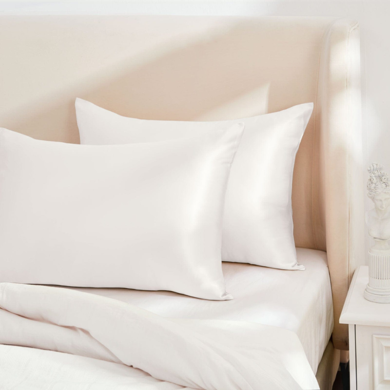 5 Most Luxurious but Affordable Silk Pillowcase Recommendations