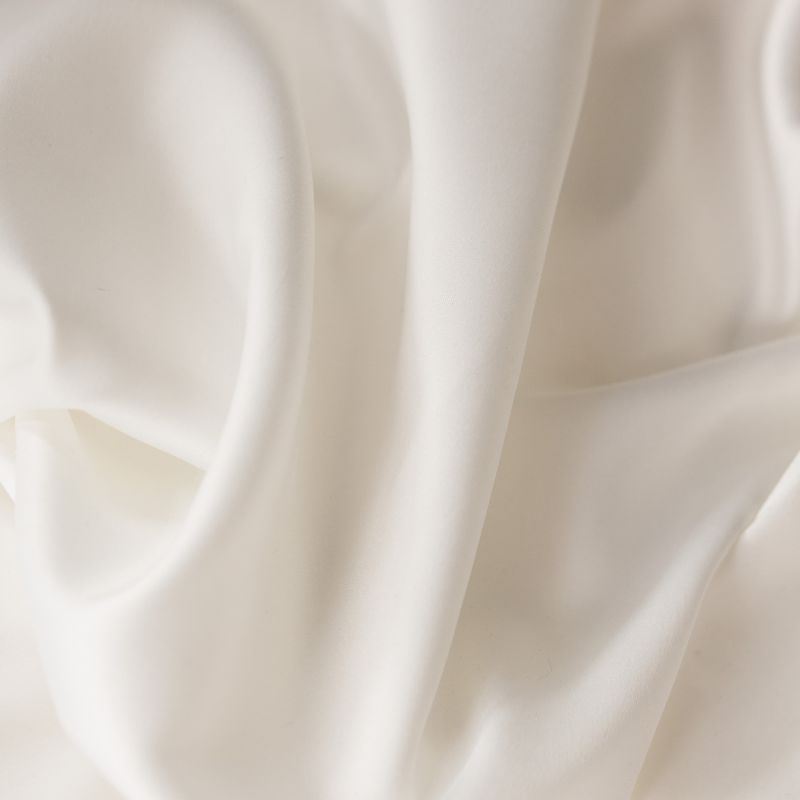 Mulberry Silk: How is it a top-quality fabric for bedding?