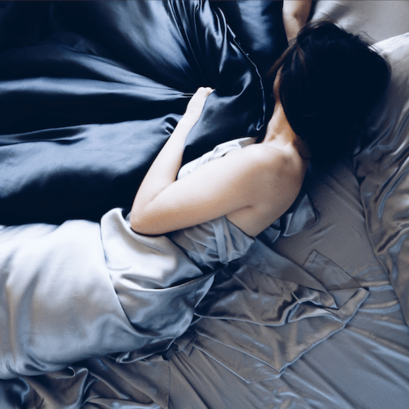 Why is silk the most comfortable type of sheet to sleep on?