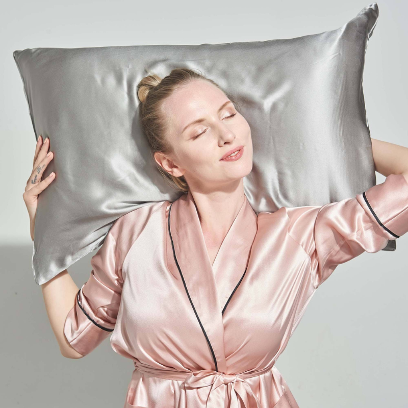 5 Reasons Why Silk Pillowcases Help with Allergies
