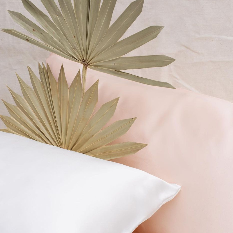 30 momme mulberry silk pillowcase