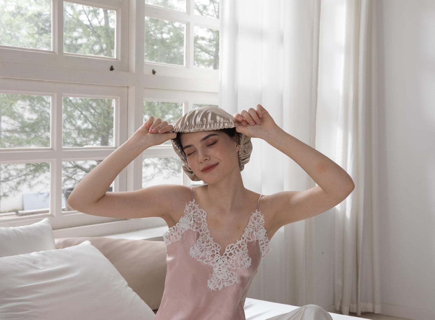 How to Choose the Best Silk Bonnet For Yourself