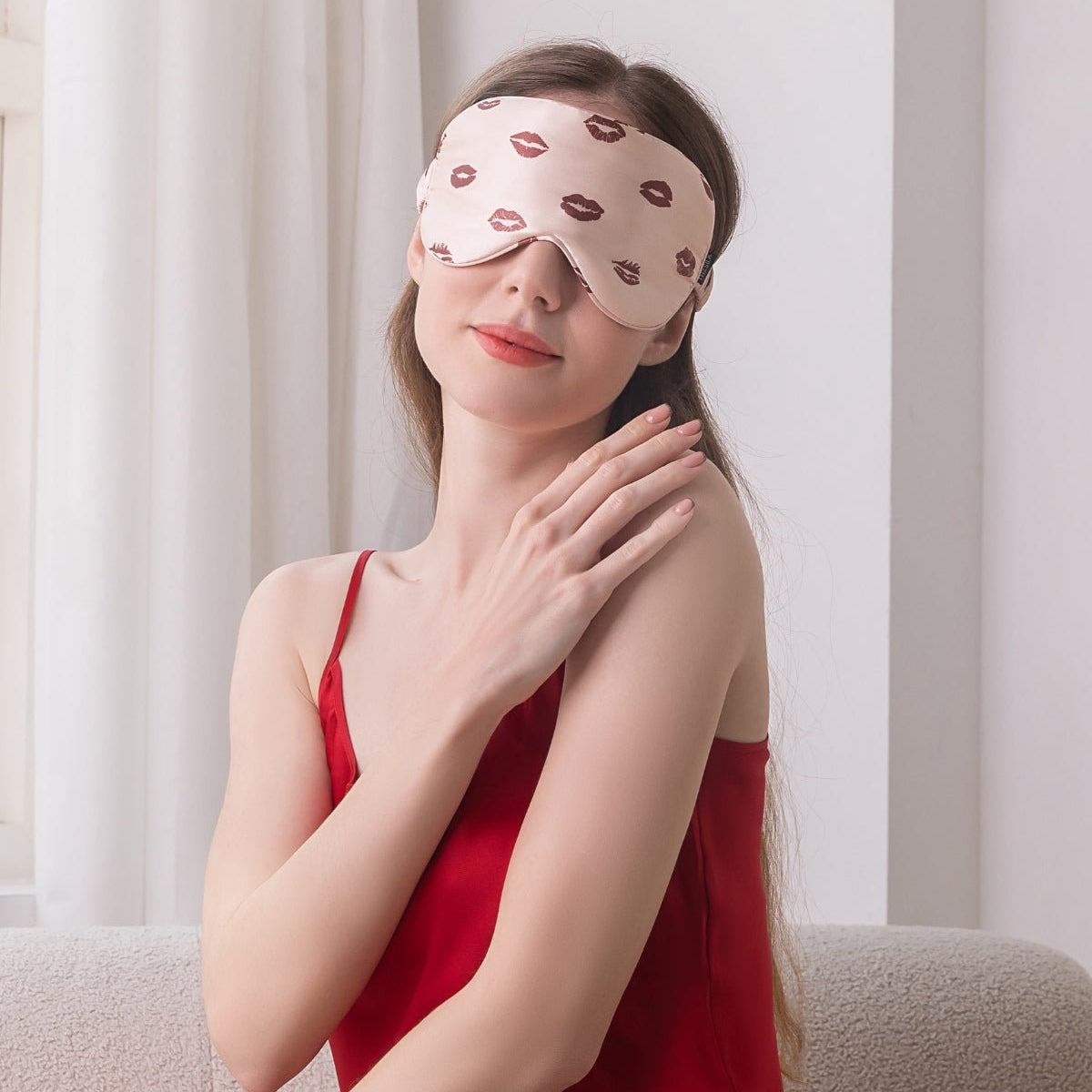 Lip Sleep Eye Mask