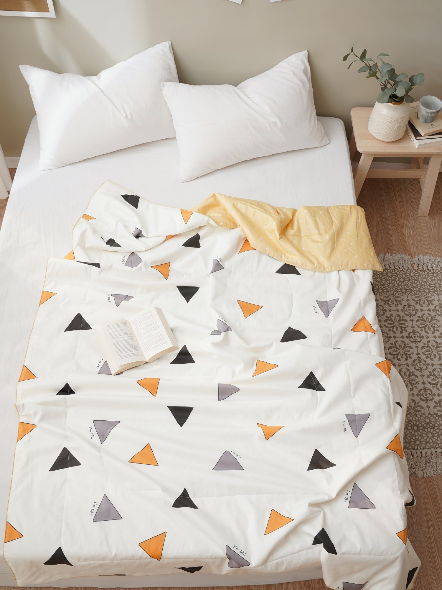 Summer Washable Silk Cooling Blanket with Geometry