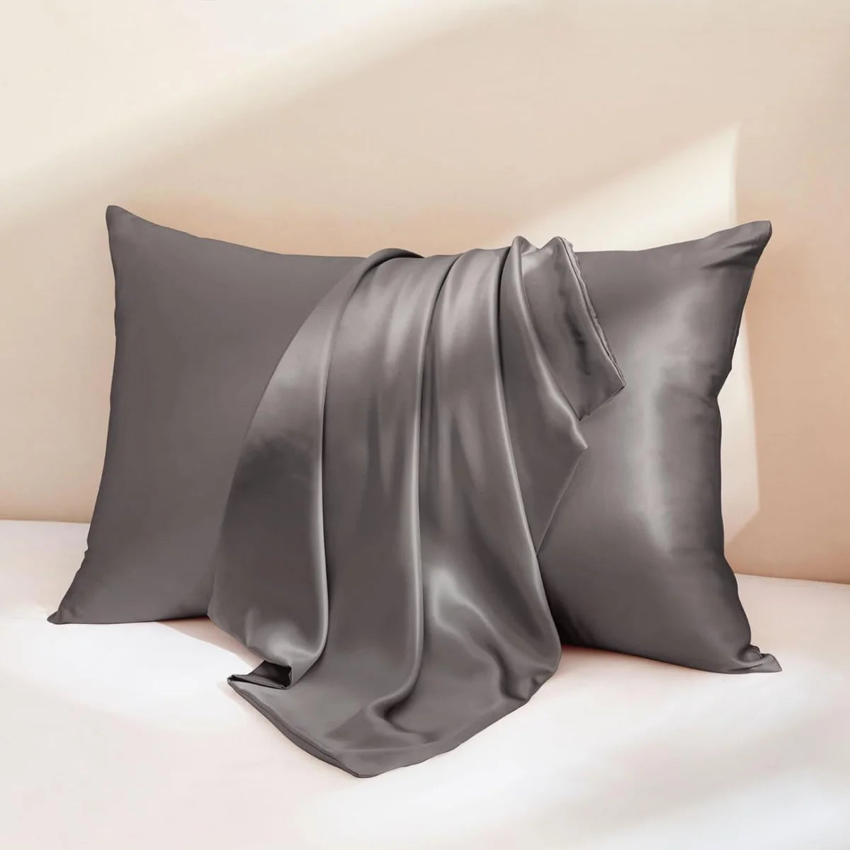 luxury-mulberry-silk-pillowcase-charcoal-product-display
