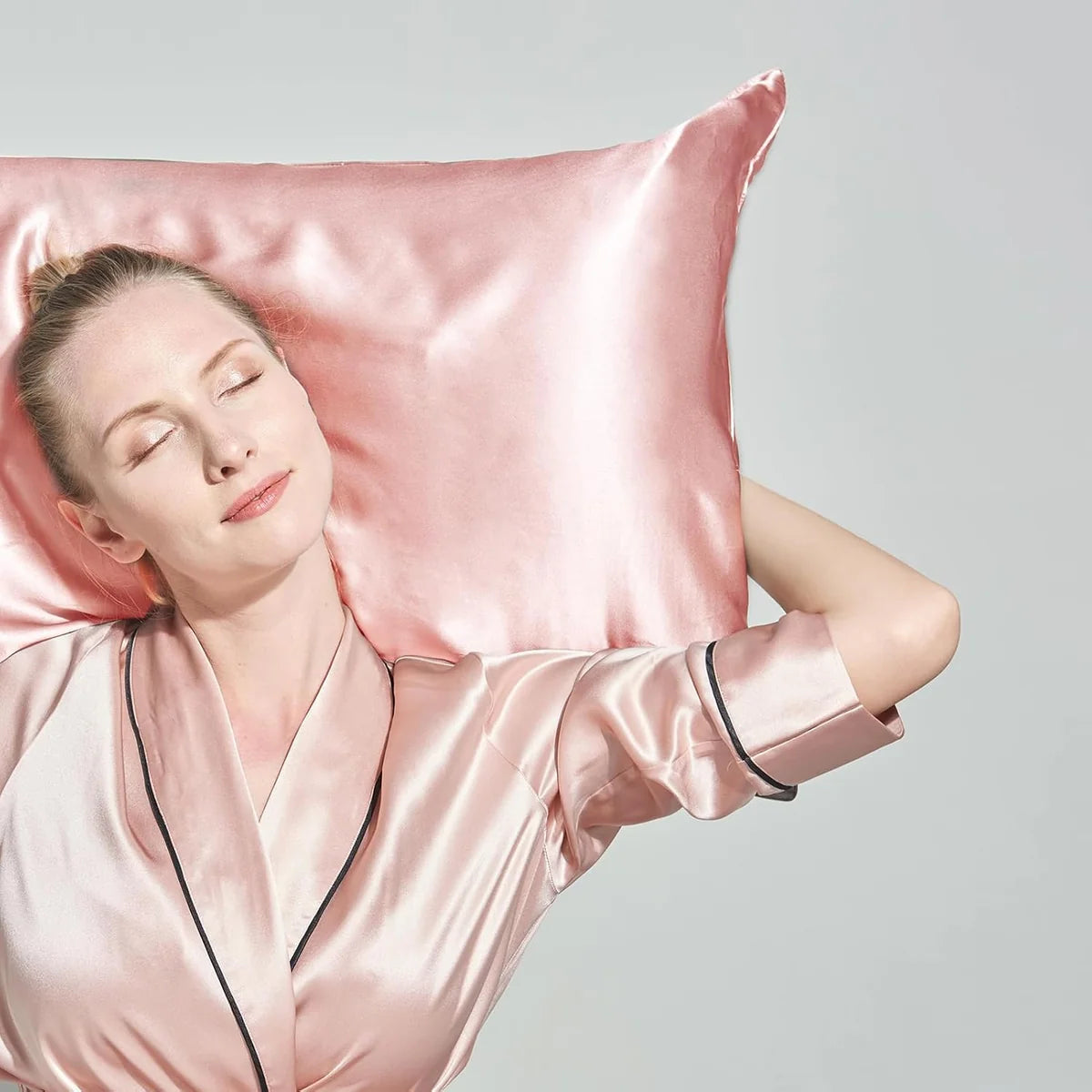 luxury-mulberry-silk-pillowcase-charming-pink-cool-feel