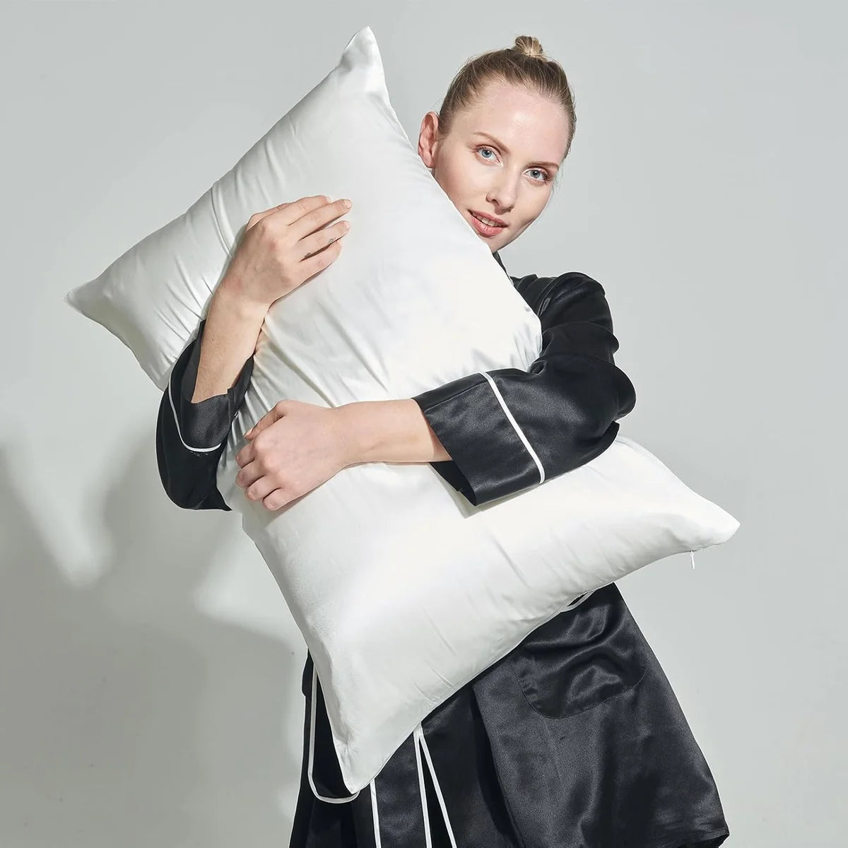 luxury-mulberry-silk-pillowcase-pearl-white-good-for-sleep